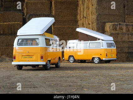 Nuovo costruito brasiliano raffreddato ad acqua VW camper van con un originale 1975 baia finestra dalla Germania Foto Stock