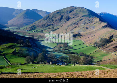 Vista da Hallin cadde verso il luogo cadde e testa di Beda, Ullswater, Lake District, Inghilterra Foto Stock