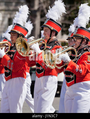 High school marching band cornet giocatori - USA Foto Stock