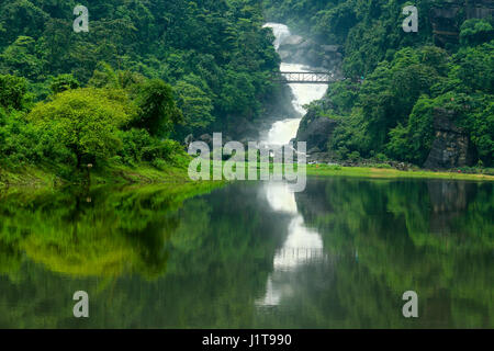Pangthumai Cascate da Goainghat. Sylhet, Bangladesh Foto Stock