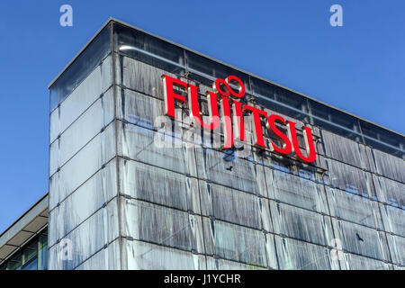 Fujitsu, il logo, il segno, Praga, Repubblica Ceca, Europa Foto Stock