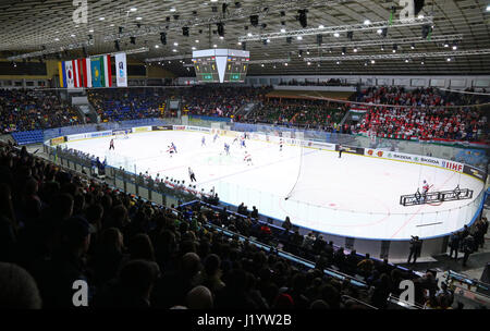 Kiev, Ucraina. Il 22 aprile, 2017. Vista panoramica del Palazzo degli Sport Arena di Kiev durante la IIHF 2017 Campionati del Mondo di disco su ghiaccio Div 1 Gruppo un gioco v Ucraina Ungheria. Credito: Oleksandr Prykhodko/Alamy Live News Foto Stock