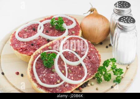 Il rullo con la carne macinata di maiale Foto Stock