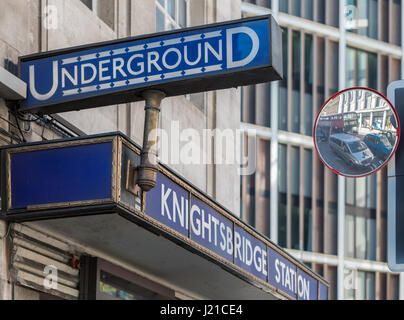 La metropolitana di Londra la stazione di Knightsbridge, Londra, Inghilterra, Regno Unito Foto Stock