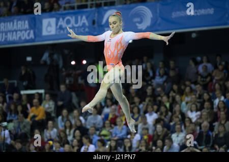 Cluj Napoca, Romania. 23 apr, 2017. Alt Tabea esegue sul pavimento durante la donna apparato Finals presso la comunità di uomini e donne di Ginnastica Artistica campionati in Cluj Napoca, Romania. 23.04.2017 Credito: Cronos/Alamy Live News Foto Stock