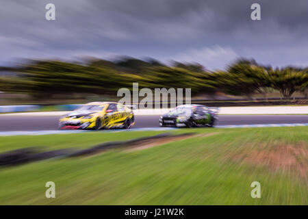 Melbourne, Australia. 23 apr, 2017. MELBOURNE, Australia - 23 aprile: durante il 2017 WD-40 Phillip Island 500, Australia il 23 aprile 2017. Foto: Dave Hewison Credito: Dave Hewison sport/Alamy Live News Foto Stock