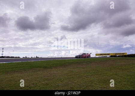 Melbourne, Australia. 23 apr, 2017. MELBOURNE, Australia - 23 aprile: durante il 2017 WD-40 Phillip Island 500, Australia il 23 aprile 2017. Foto: Dave Hewison Credito: Dave Hewison sport/Alamy Live News Foto Stock