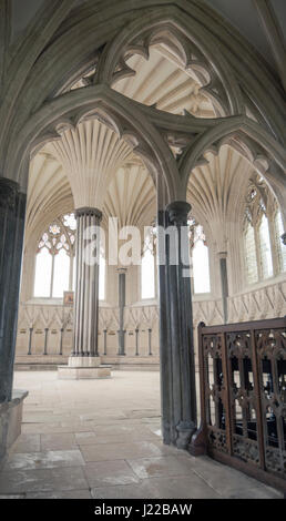Interno della Cattedrale di Wells nel Somerset Foto Stock