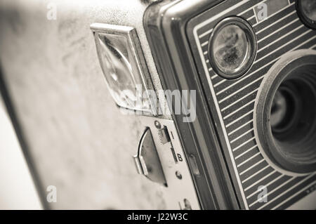 Ben utilizzati vintage telecamera box close up Foto Stock