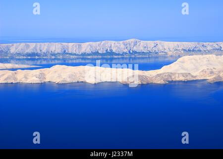 Isola di Pag, mare Adriatico in Croazia Foto Stock