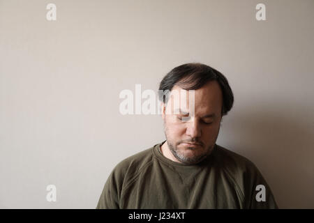 Premuto l uomo nella sua quarantina Foto Stock