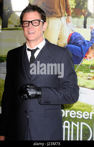 Attore Johnny Knoxville assiste la premiere di Paramount Pictures" "Jackass presenta: Bad Nonno' a TCL teatro cinese il 23 ottobre 2013 in Hollywood, la California. Foto Stock