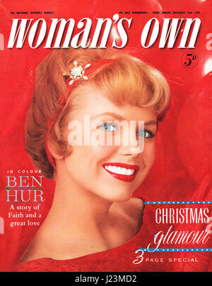 Coperchio anteriore della donna la propria rivista per la settimana che termina il 19 dicembre 1959. Un problema di Natale con la fotografia dalla Mead Maddick. Foto Stock