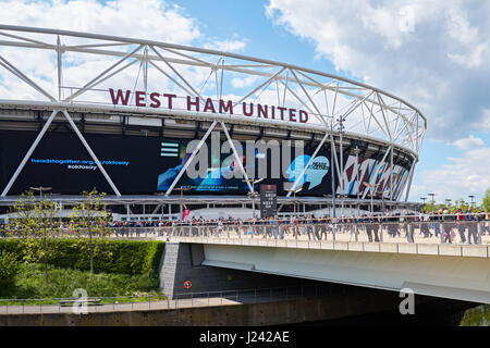 Il West Ham lo stadio di Londra presso la Queen Elizabeth Olympic Park, Londra England Regno Unito Regno Unito Foto Stock