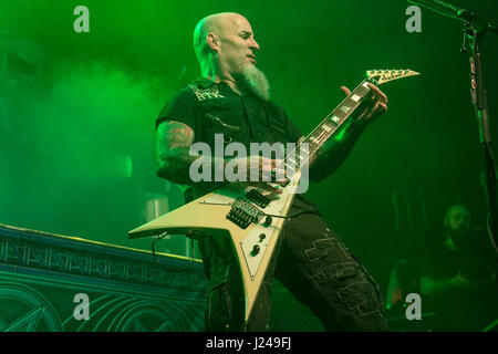 San Francisco, Stati Uniti d'America. 23 apr, 2017. Scott Ian di antrace esegue al Fillmore il 23 aprile 2017 a San Francisco, California. Credito: la foto di accesso/Alamy Live News Foto Stock