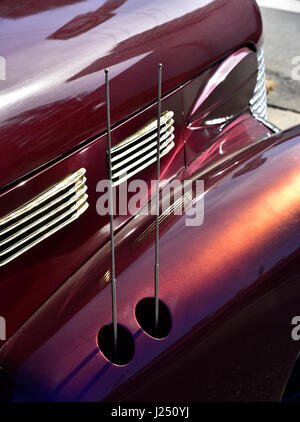 Incrociatore americano al Cooly Rocks on festival a coolangatta, Gold Coast, queensland, australia, che mostra frenato in antenne radio Foto Stock