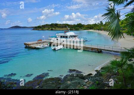 Vista del Caneel Bay, un resort di lusso hotel situato su una penisola in St John all'interno del Parco Nazionale delle Isole Vergini, donati da Laurance Rockefeller Foto Stock