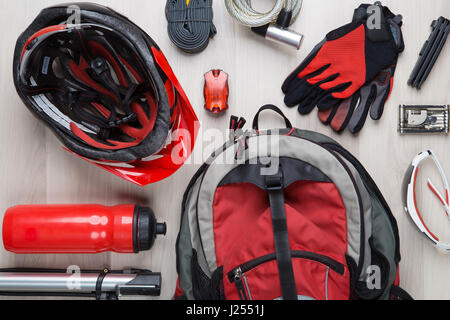 Immagine top di biker accessori Foto Stock