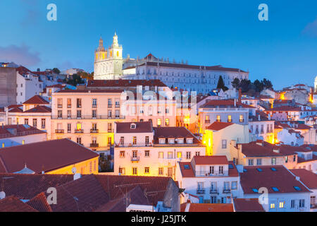 Alfama di notte, Lisbona, Portogallo Foto Stock
