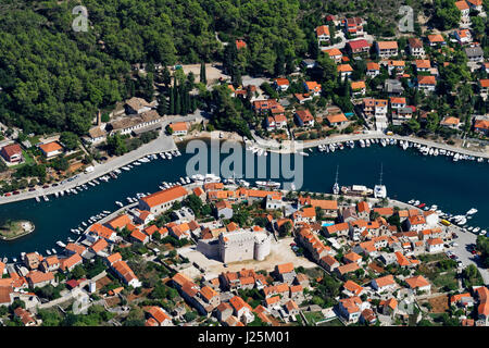 Antenna di scena Vrboska città sull'isola di Hvar, Croazia Foto Stock