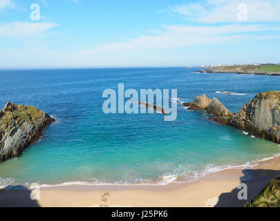 Il paesaggio della spiaggia di Mexota in Tapia de Casariego, Asturias - Spagna Foto Stock