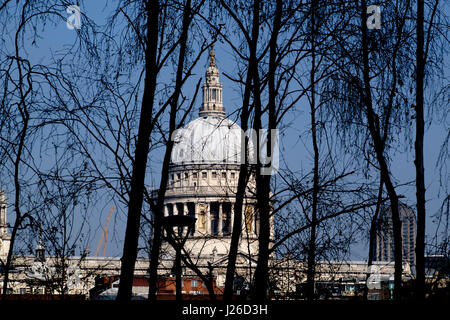 Cattedrale di San Paolo cupola in London, England, Regno Unito Foto Stock