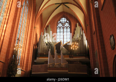Interno della Cattedrale imperiale di San Bartolomeo a Frankfurt am Main, Germania, Europa Foto Stock