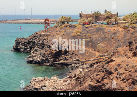 Costa del mare nei pressi di Rocca San Jose. Arrecife, Lanzarote, Spagna; 30-06-2015 Foto Stock