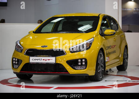 Belgrado, Serbia - Marzo 24, 2017: Nuova KIA Ceed GT ha presentato a Belgrado 53th International Motor Show - MSA (OICA). Foto Stock