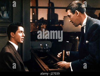 Cocktail für eine Leiche aka. Corda aka. La Corde, USA 1948 Regie: Alfred Hitchcock Darsteller: James Stewart, John dallâ, Farley Granger Foto Stock