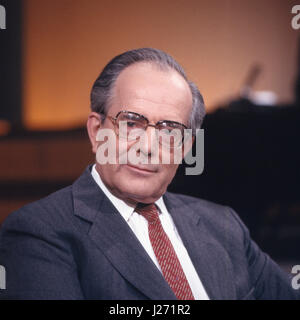 Deutscher Dirigent und pianista Wolfgang Sawallisch, Deutscnland 1980er Jahre. Il tedesco direttore e pianista Wolfgang Sawallisch, Germania 1980. Foto Stock