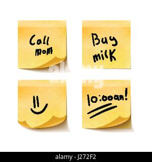 Set di giallo realistico sticky notes con semplici messaggi brevi su sfondo bianco Illustrazione Vettoriale