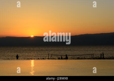 Giordania, Aqaba Gouvernement, Aqaba, Aqaba Giordania è l'unico accesso al Mare Rosso Foto Stock