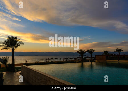 Giordania, Aqaba Gouvernement, Aqaba, Aqaba Giordania è l'unico accesso al Mare Rosso Foto Stock