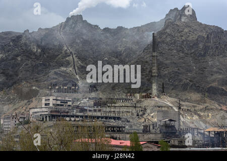 Armenia, Lori provincia, Alaverdi, Sanahin, la città industriale di Alaverdi è situato nella zona nord di Armenia. Importante è il mulino di rame della città Foto Stock