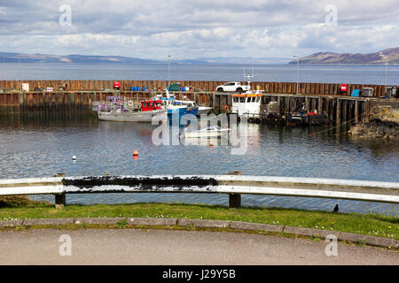 Carradale villaggio sul lato Est di Kintyre, affacciato sul Kilbrannan Sound e la costa occidentale dell'isola di Arran nel Firth of Clyde,Scozia Scotland Foto Stock