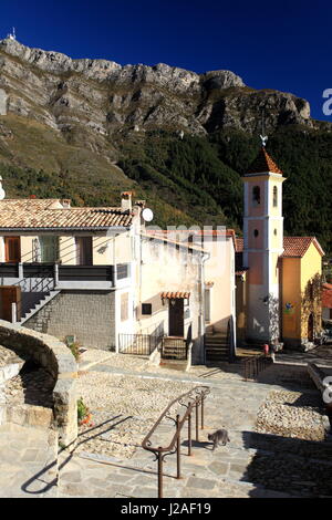 Tourrette du Chateau, Parc regional des Prealpes d'Azur, Alpes-Maritimes, 06, PACA, Francia Foto Stock