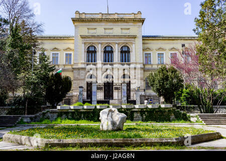 Varna, Bulgaria, 26 aprile 2017 l'edificio del Museo Archeologico Foto Stock