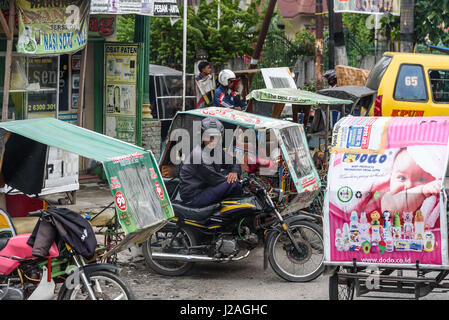 Indonesia, Sumatera Utara, Kabul Langkat, scene di strada Foto Stock