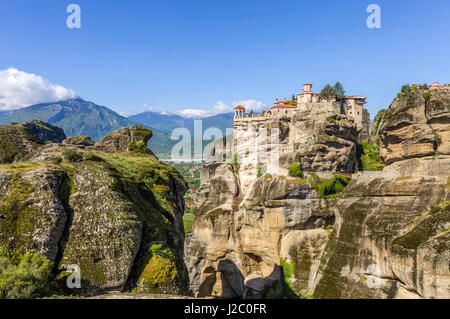 Vista distante sul Grand Meteoro monastero, Grecia Foto Stock