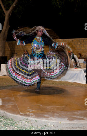 Gypsy Dance intrattenimento. Jaisalmer. Jaisalmer. Il Rajasthan. India. Foto Stock