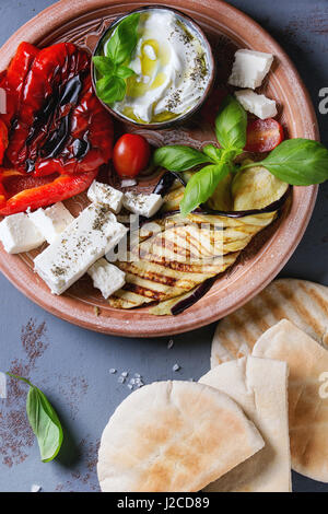 Ingredienti per pane pita sandwich Foto Stock