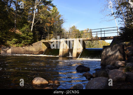 Shay la diga in Mercer, Wisconsin Foto Stock