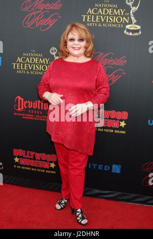 Los Angeles, CA, Stati Uniti d'America. 26 apr, 2017. Patrika Darbo presso gli arrivi annuali per il giorno Emmy Awards Nominee reception, il Museo di Hollywood Museum di sala da ballo, Los Angeles, CA il 26 aprile 2017. Credito: Priscilla concedere/Everett raccolta/Alamy Live News Foto Stock