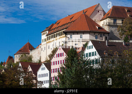 Germania, Baden-Wurttemburg, Tubinga, old town edifici lungo il fiume Neckar Foto Stock