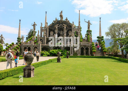 White Peacock. Palazzo Giardino italiano Isola Bella. Isole Borromee. Il Lago Maggiore. L'Italia. Foto Stock