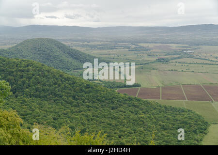 Paesaggio dal Monastero di Nekresi in Kakheti, Georgia. Settembre Foto Stock