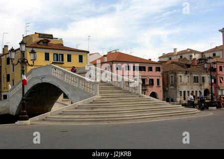 Vista del Ponte di Vigo, Vigo bridge, nel centro di Chioggia, Veneto Foto Stock