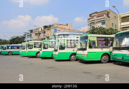 Cholon capolinea degli autobus pubblici in Ho Chin minh city Vietnam. Foto Stock