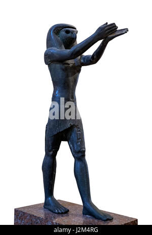 Statua della divinità egizia, Horus, risalenti al periodo tra il 1069 e il 664 A.C. Foto Stock